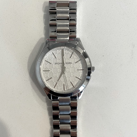 Authentic Silver Michael Kors Watch - Picture 2 of 5